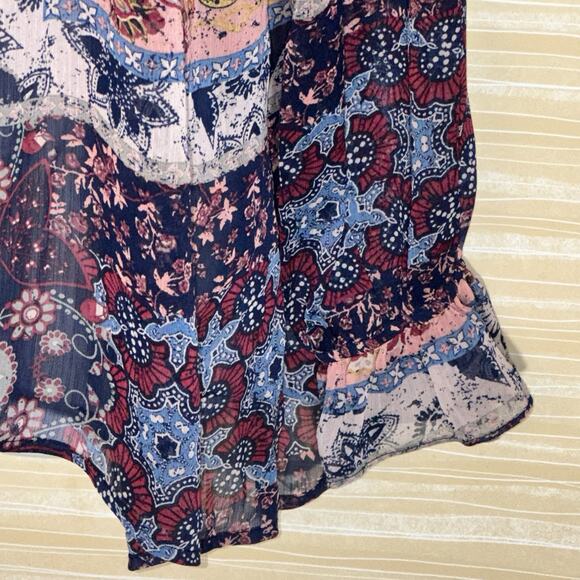 Knox Rose Women's Patchwork Peasant Key hole Blouse M 0638 - Picture 3 of 6